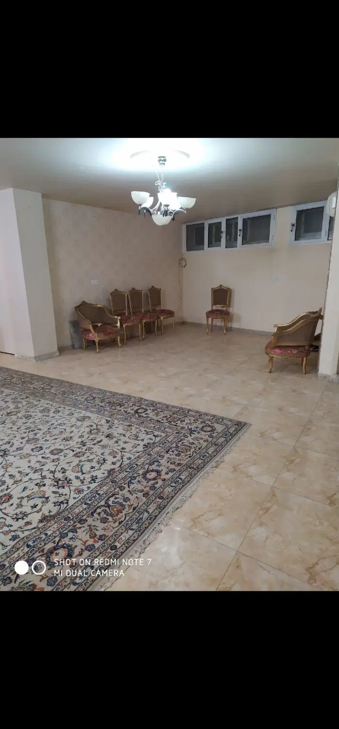 ۱۲۰ متر زیرزمین میدان فرمانداری