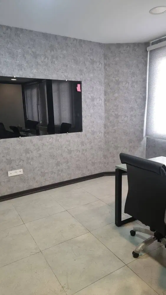 اجاره اتاق اداری از یک مجموعه آرام
