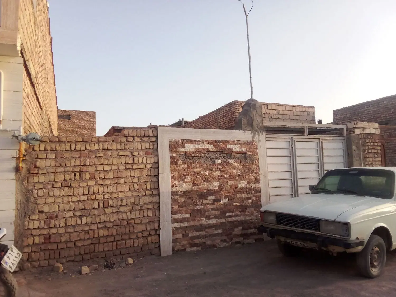 زمین مسکونی
