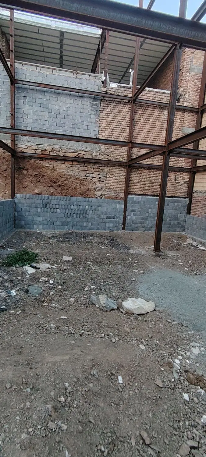 زمین ۹۰ متری حسن اباد