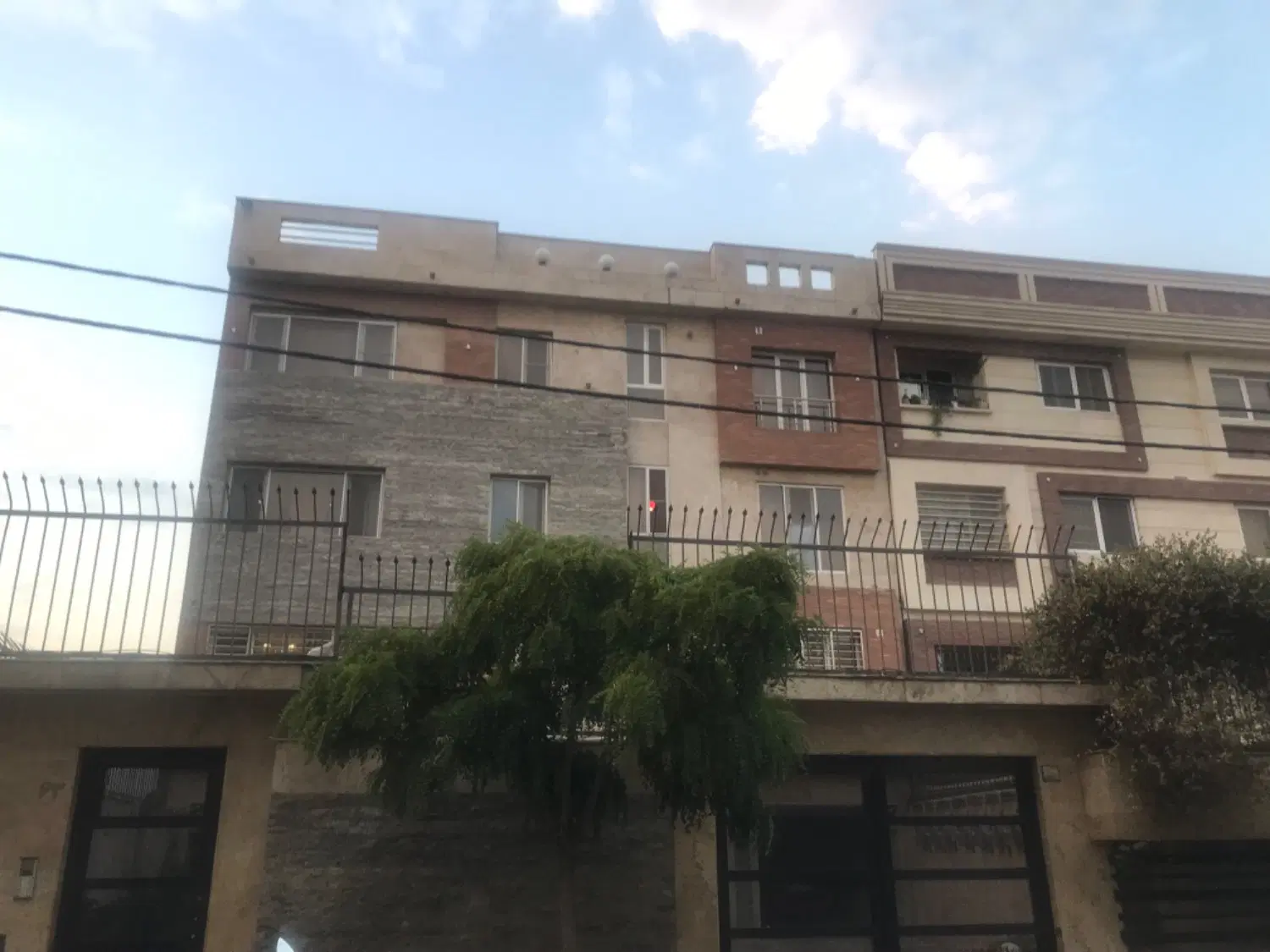 فروش اپارتمان در شهرک آزادی