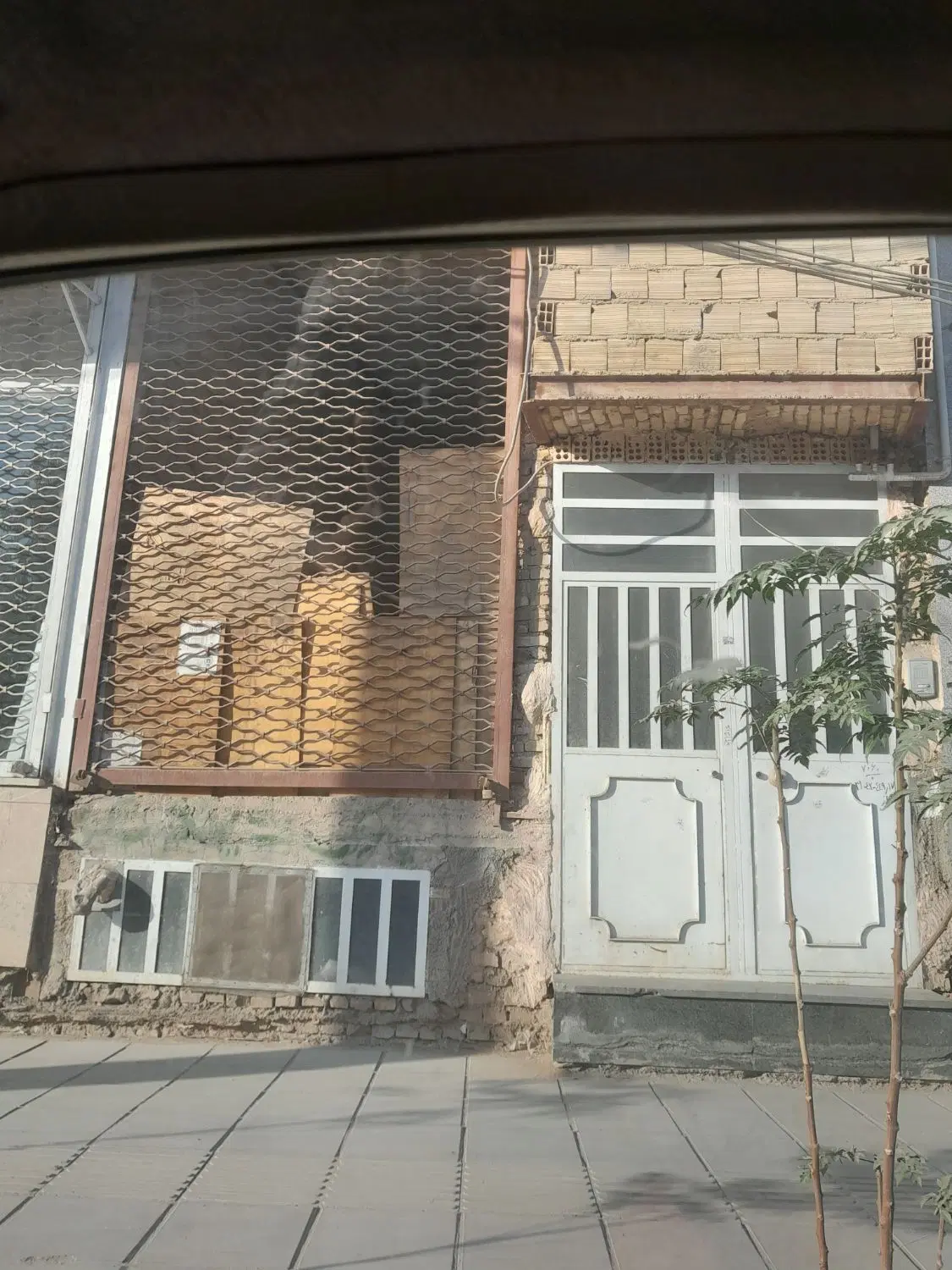 مغازه تجاری مسکونی
