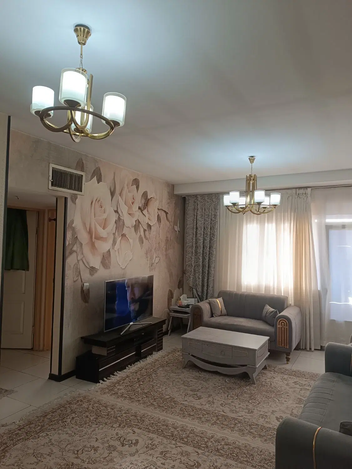 اجاره آپارتمان کلاک پائین ویلاجنوبی