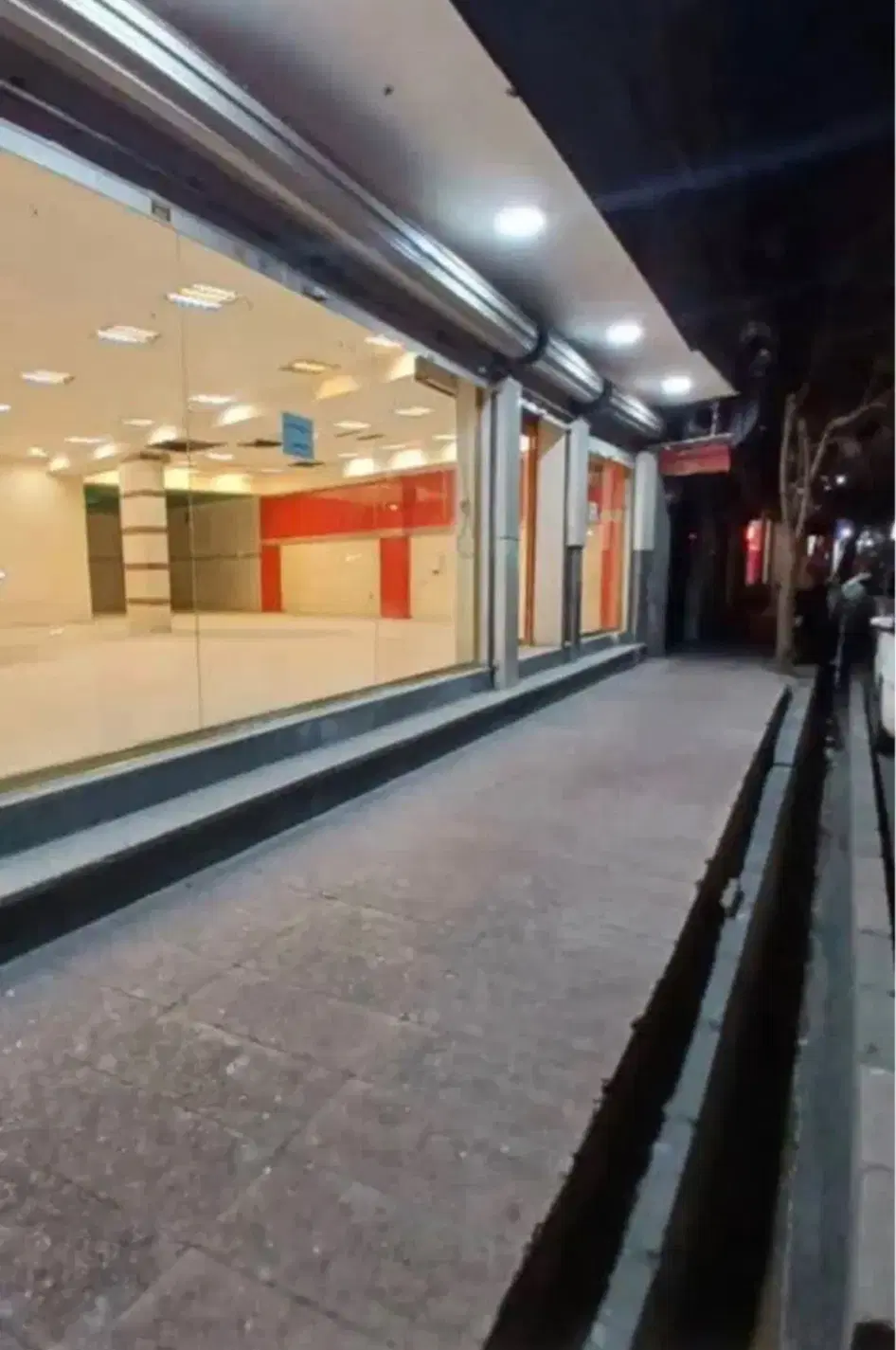 مغازه ۱۶۳ متر ( سند تک‌ برگ )