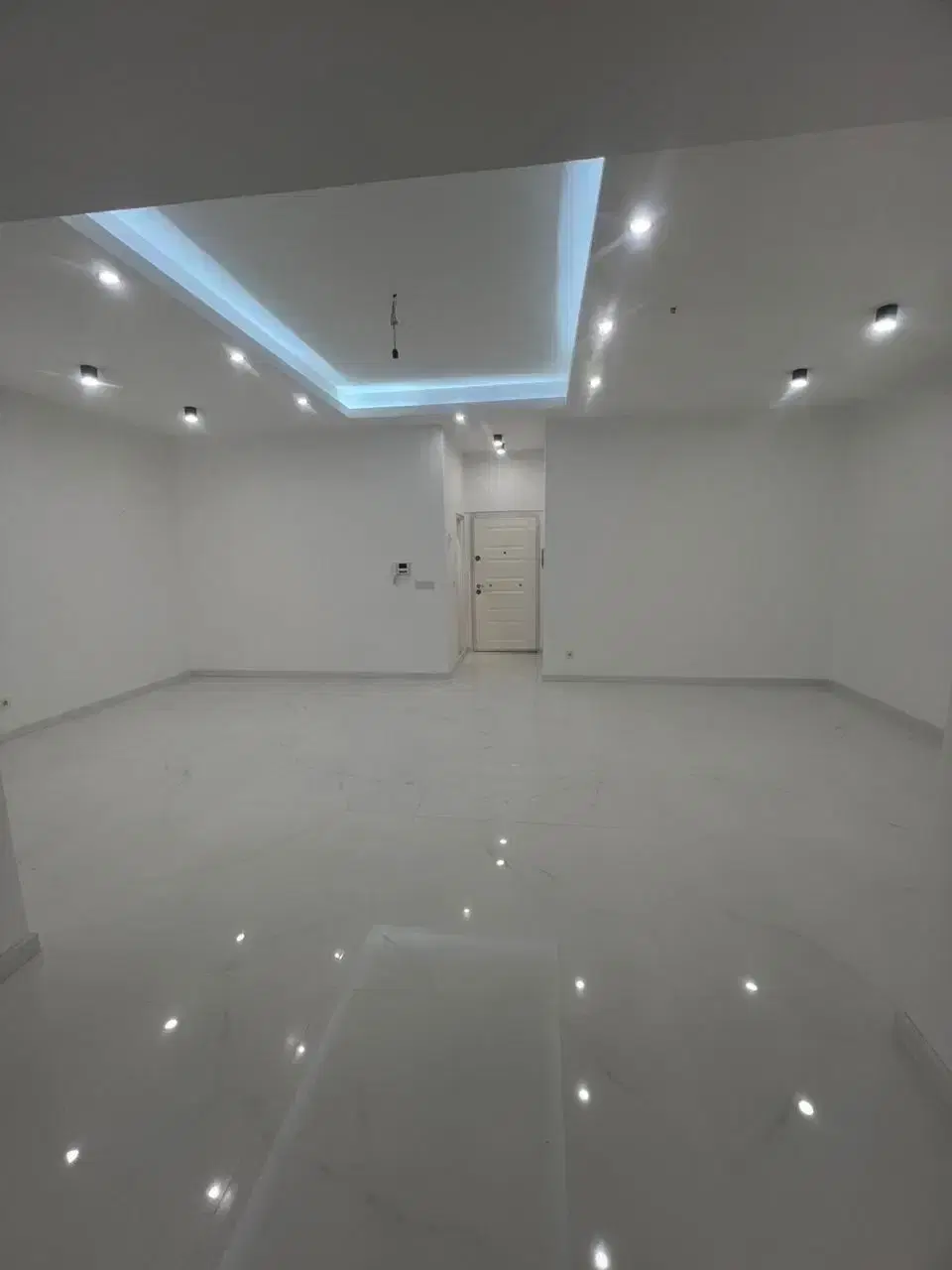 پونک ، ۸۵ متر ۲خواب شیک و خوش‌نقشه،فول