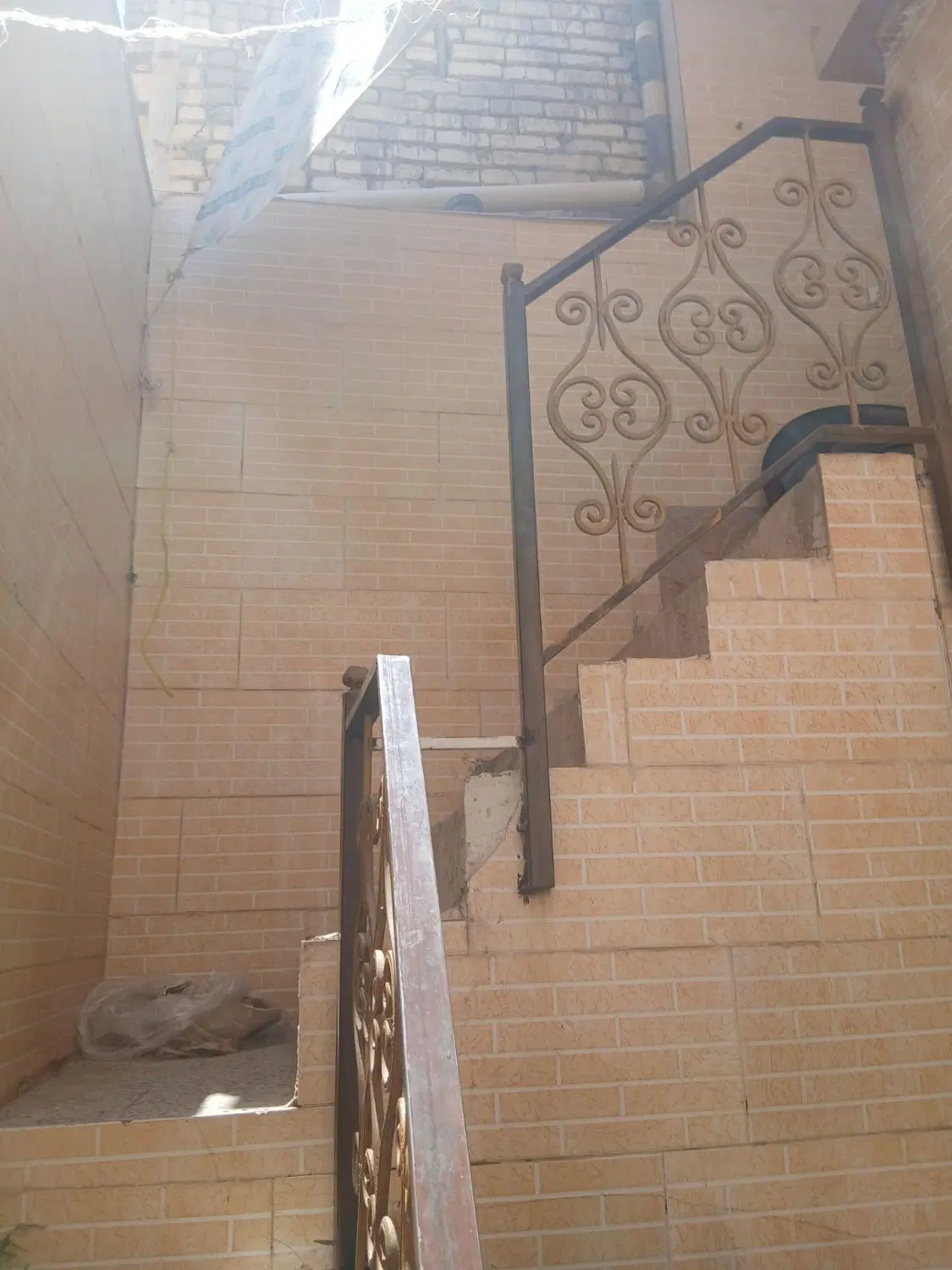 اجاره منزل مسکونی دو طبقه