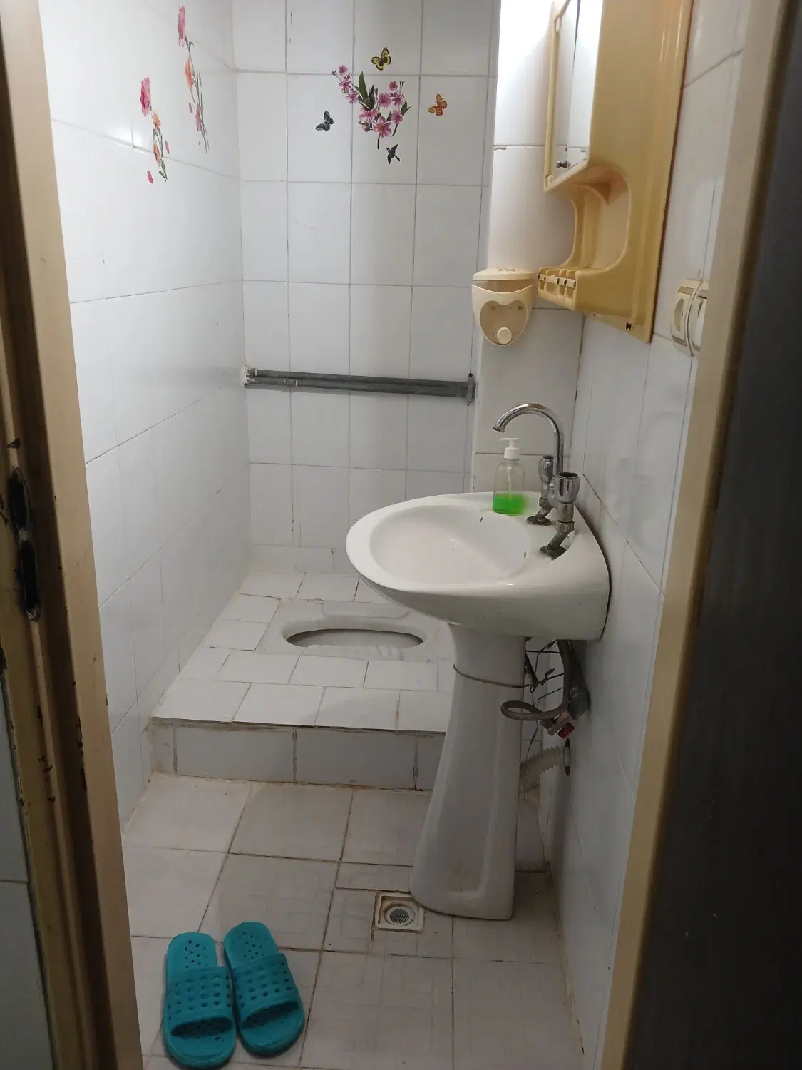 سوییت دربست همکف