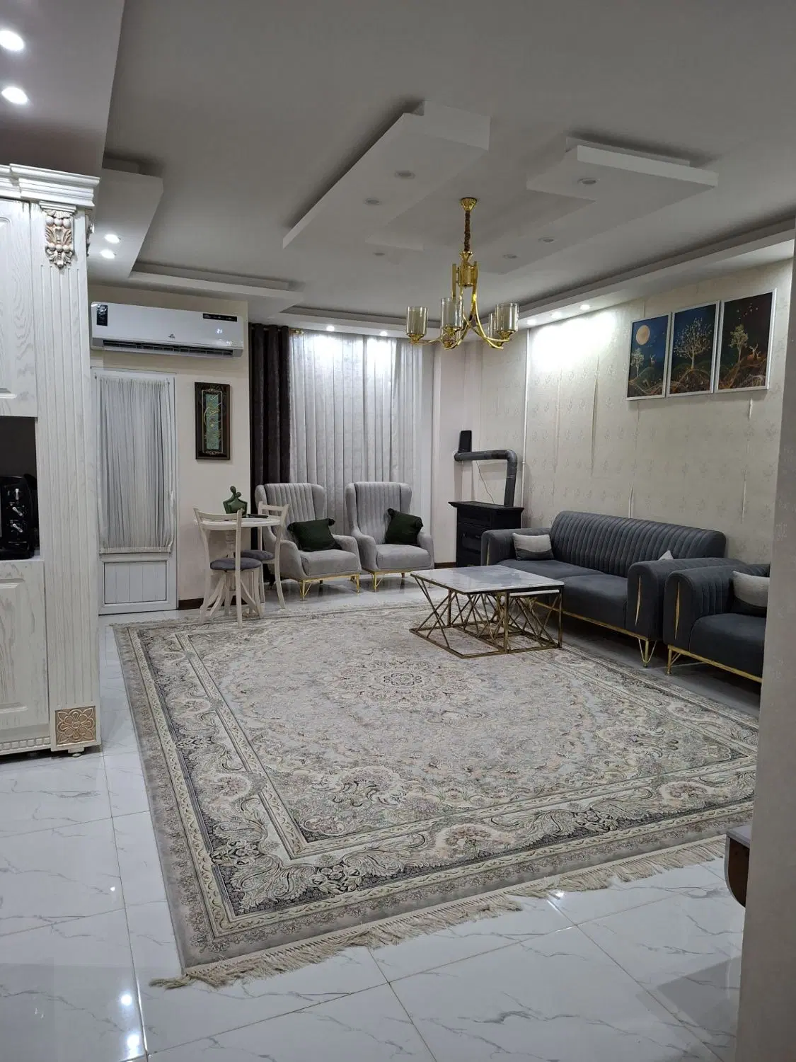 آپارتمان ۴۷ متر ابتدای خیابان منتظری پشت اداره برق
