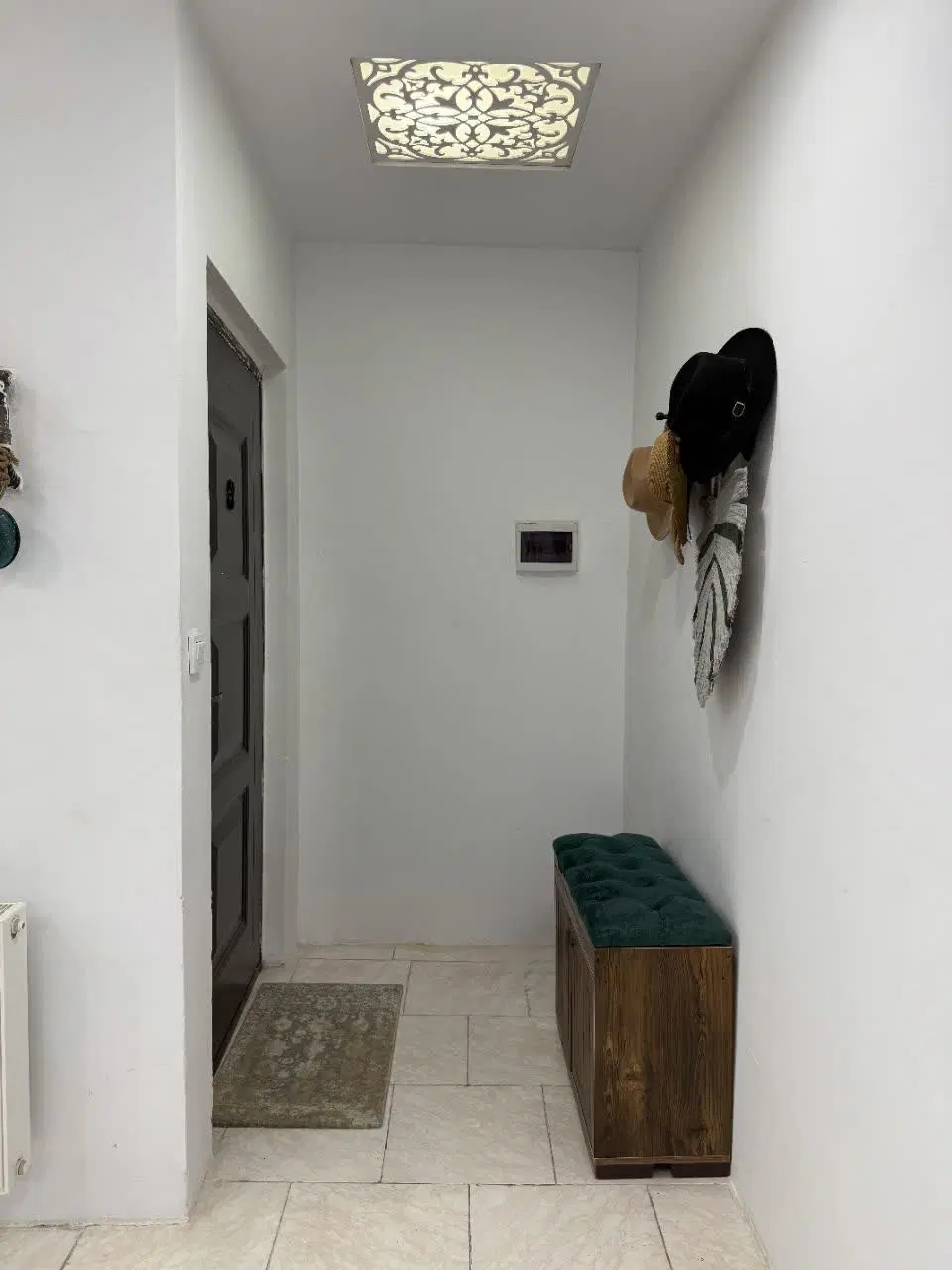 ۱۰۵متری دوخوابه رکن اسکان(دره بهشت خ آپادانا )