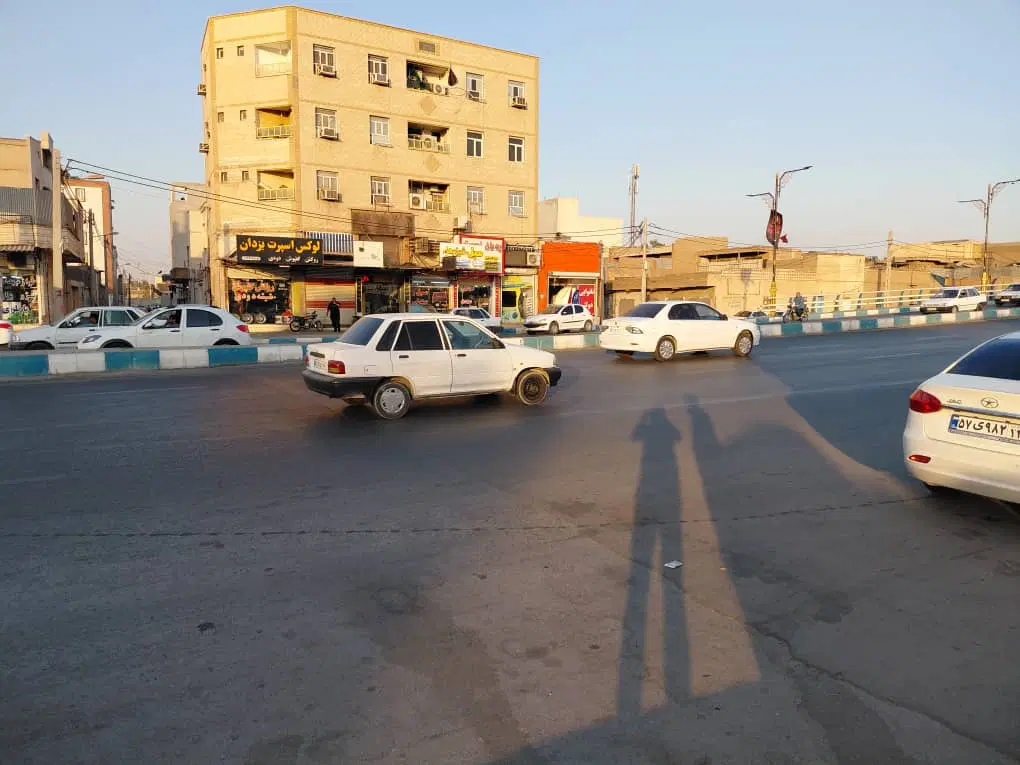 مغازه ۳۶ متر _ بالکن _ خوش نقشه_ فلکه کمپلو