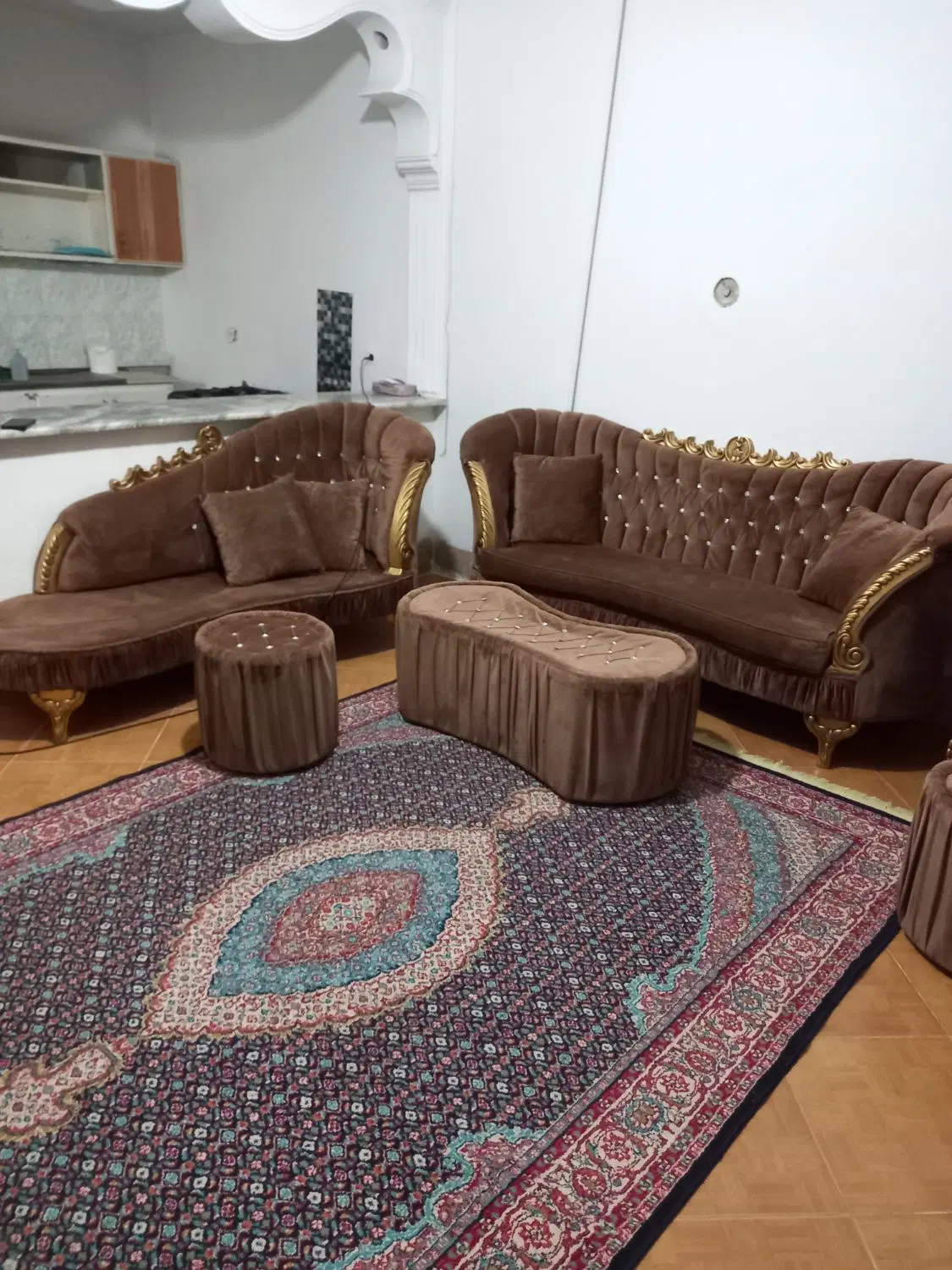 سوییت مکان امن توس ۷۳
