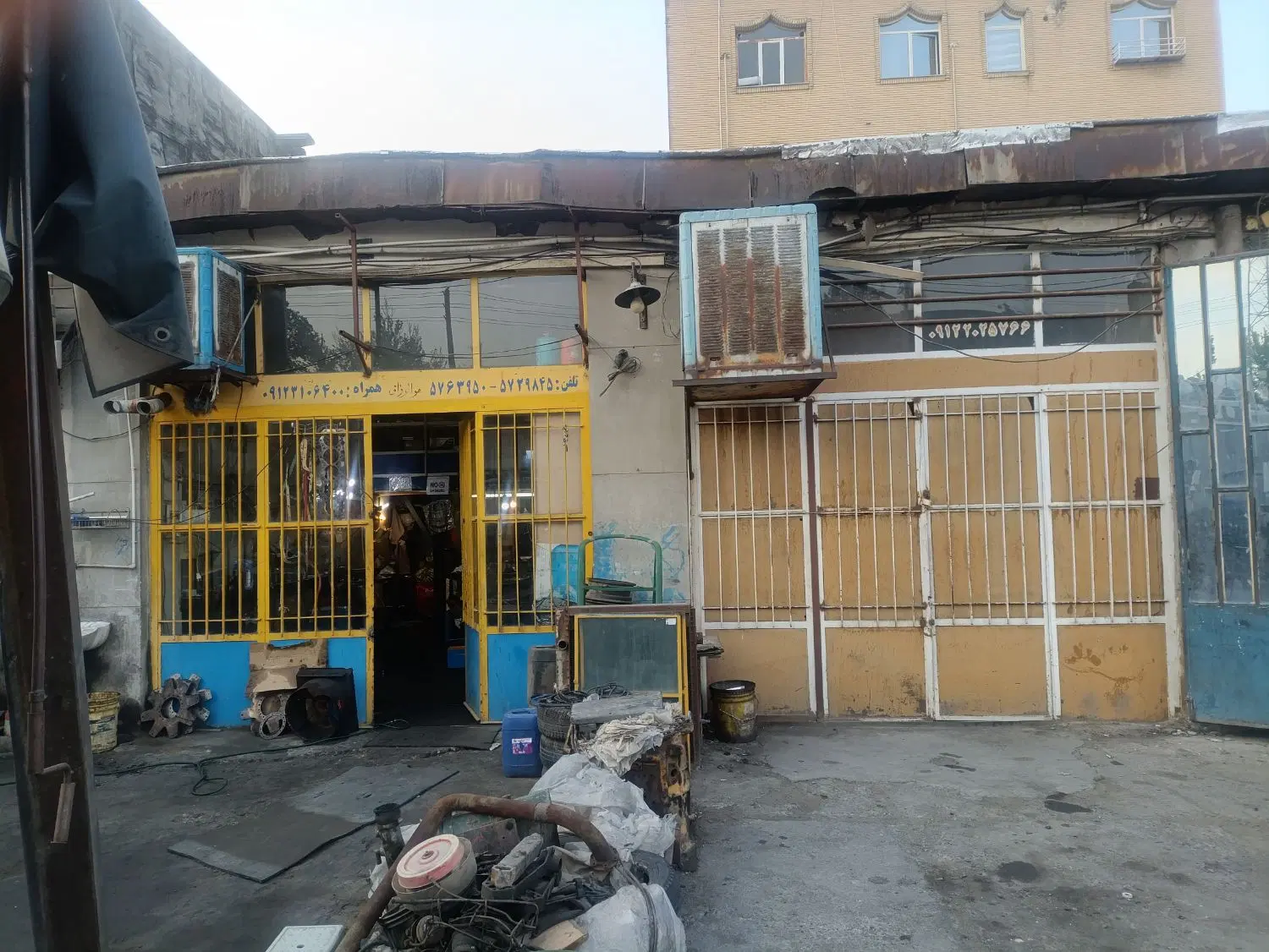 مغازه و تعمیرگاه در خیابان قزوین  بفروش میرسد