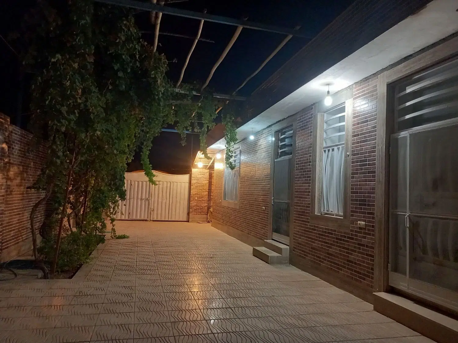 خانه ویلایی قناتغستان