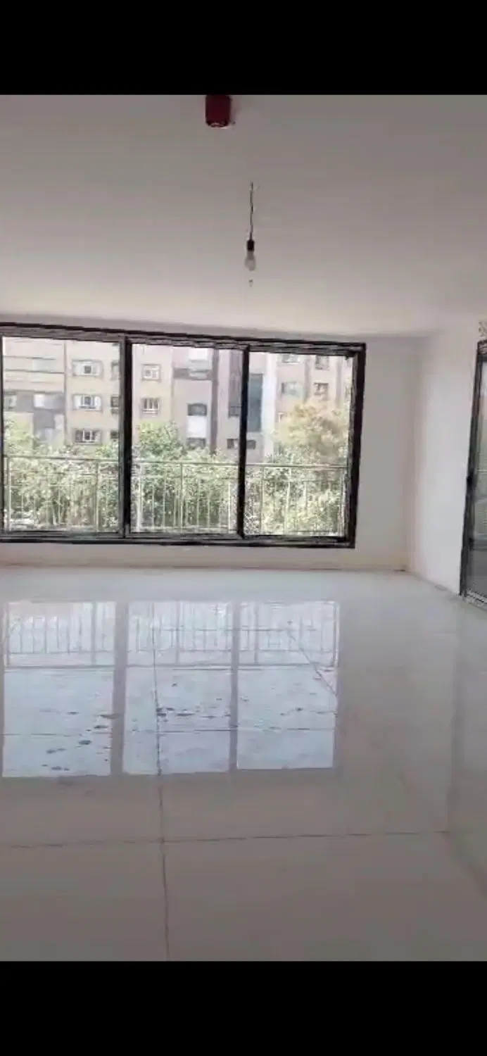 آپارتمان فروشی130متری سه خواب ،جنوبی دونبش