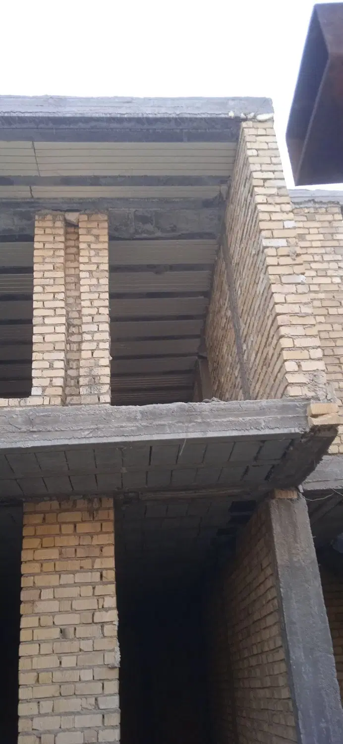 اسکلت ویلایی ۲ طبقه در کرونی