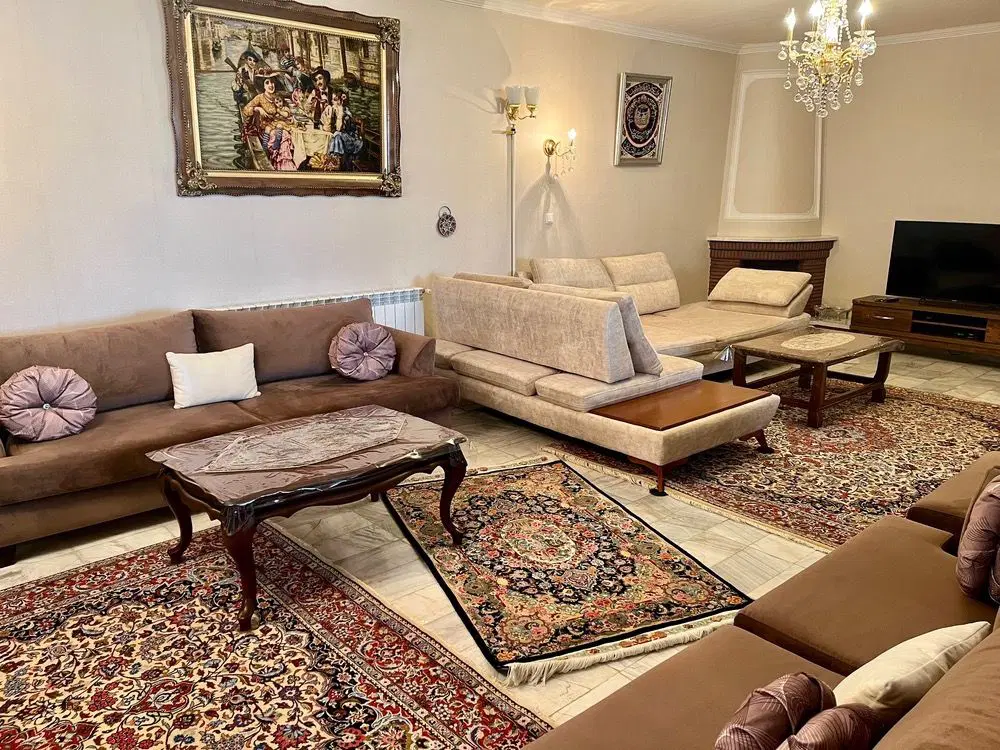 ویلایی کلنگی ۲۳۰ متر دانش
