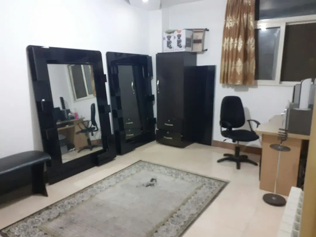 معاوضه آپارتمان بامغازه