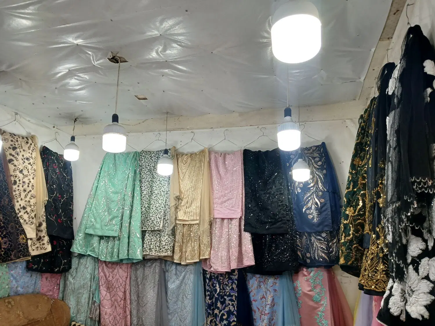 فروش گالری لباس محلی