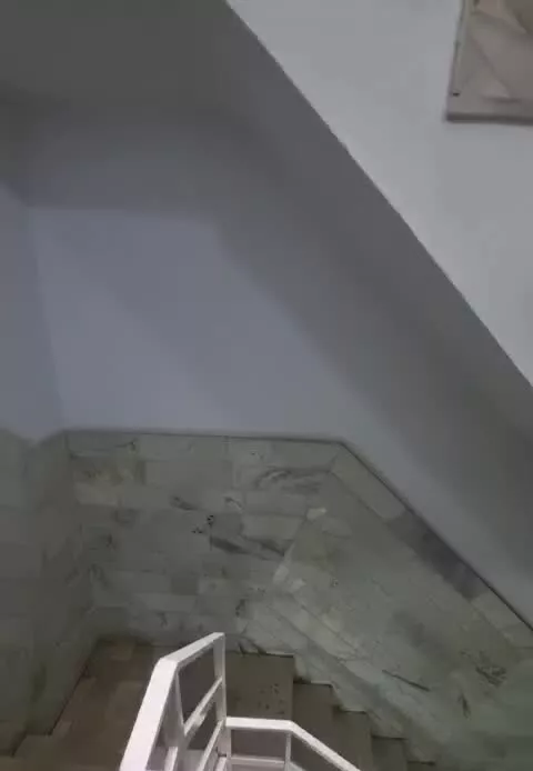 ۴۰متری تخلیه و بازسازی شده و رنگ شده حسام الدین