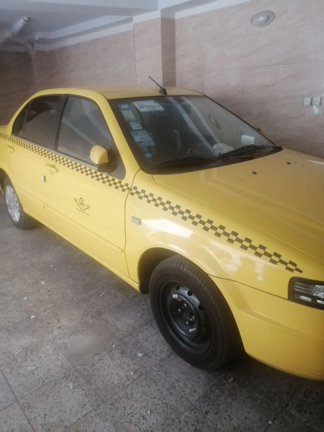 اجاره پارکینگ آپارتمان سر خیابان اصلی