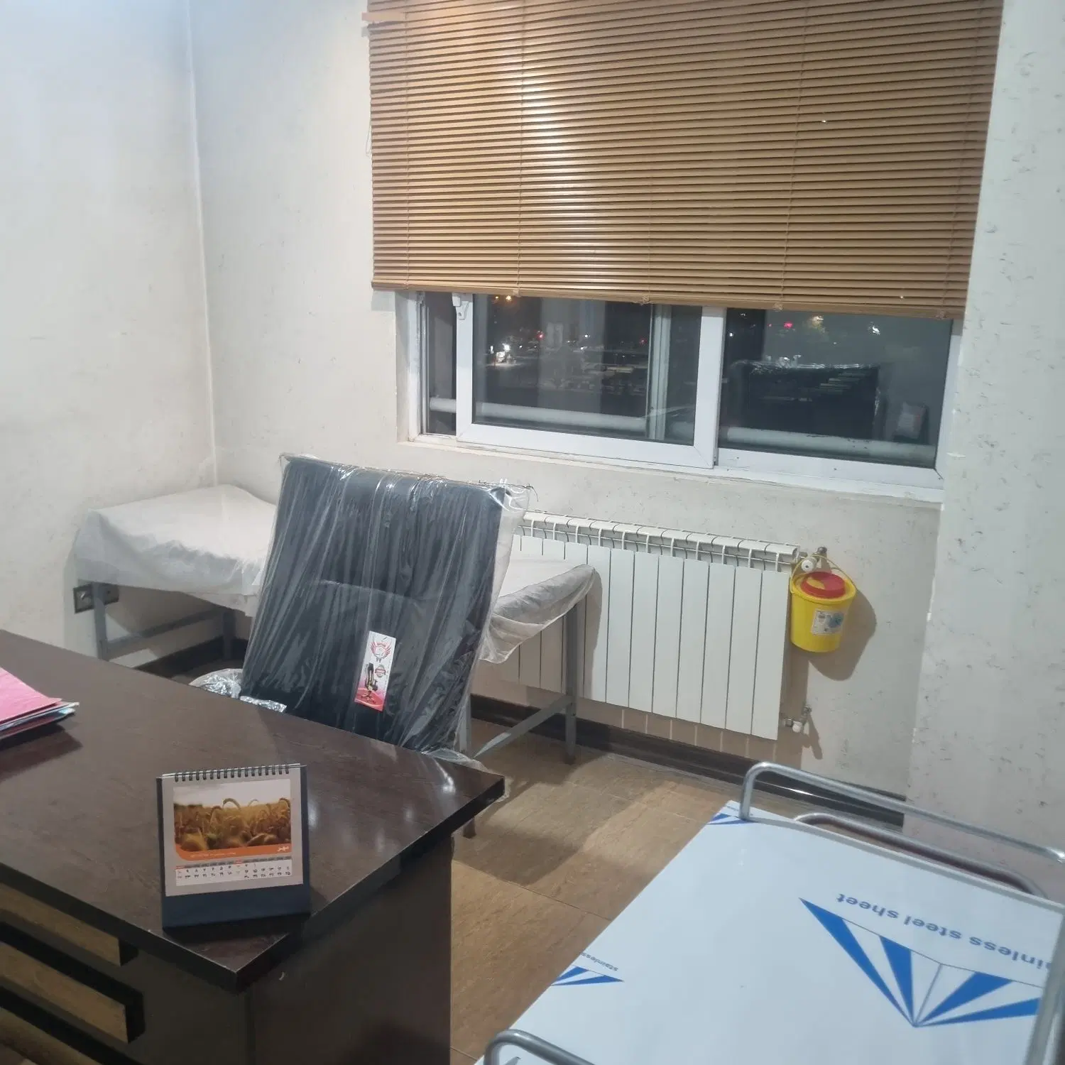 دفتر کار اجاره ۱۲۰ متری