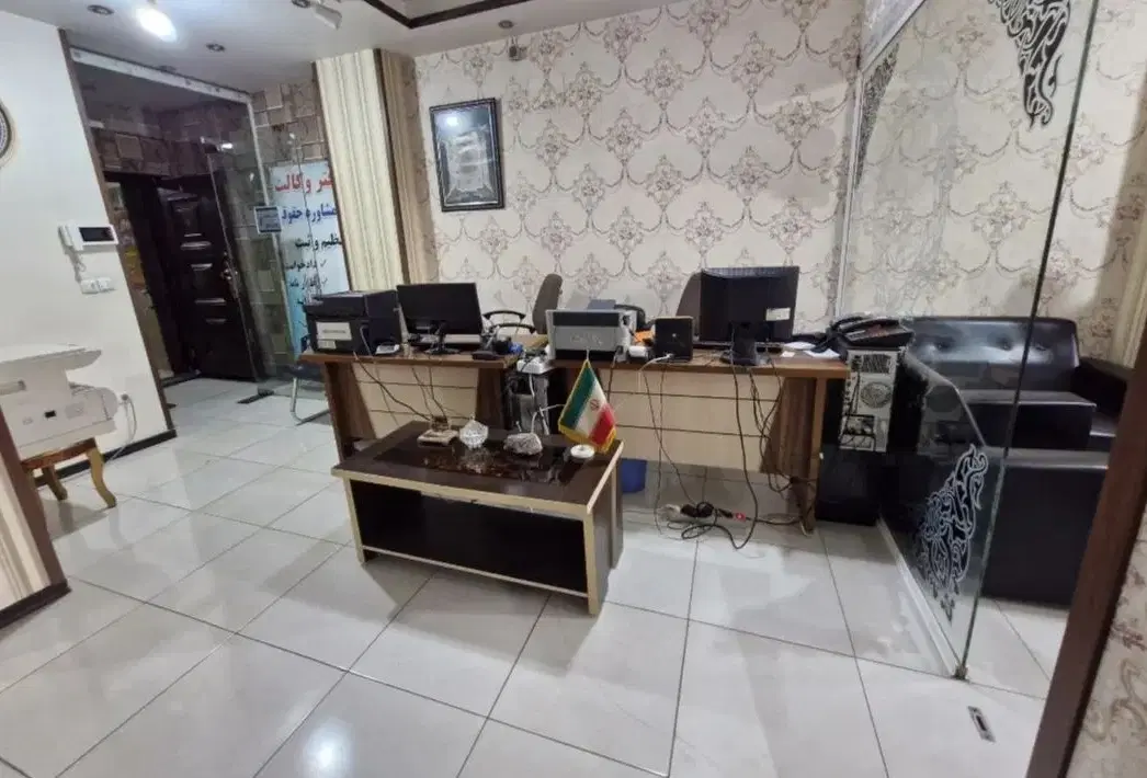 رهن و اجاره آپارتمان دفتر وکالت خیابان مطهری