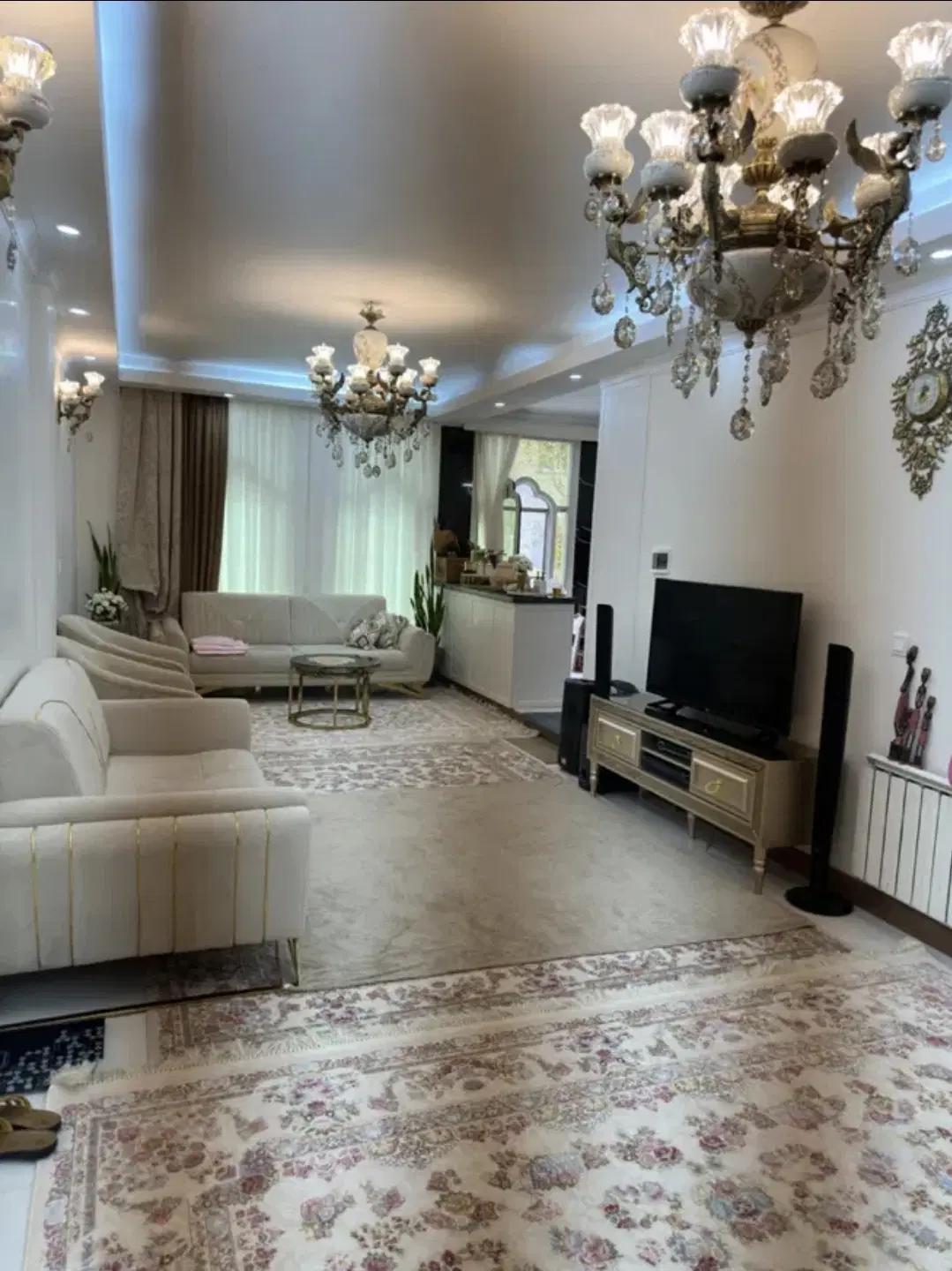 ۸۵ متر تخلیه سالن پرده خور فایل انحصاری