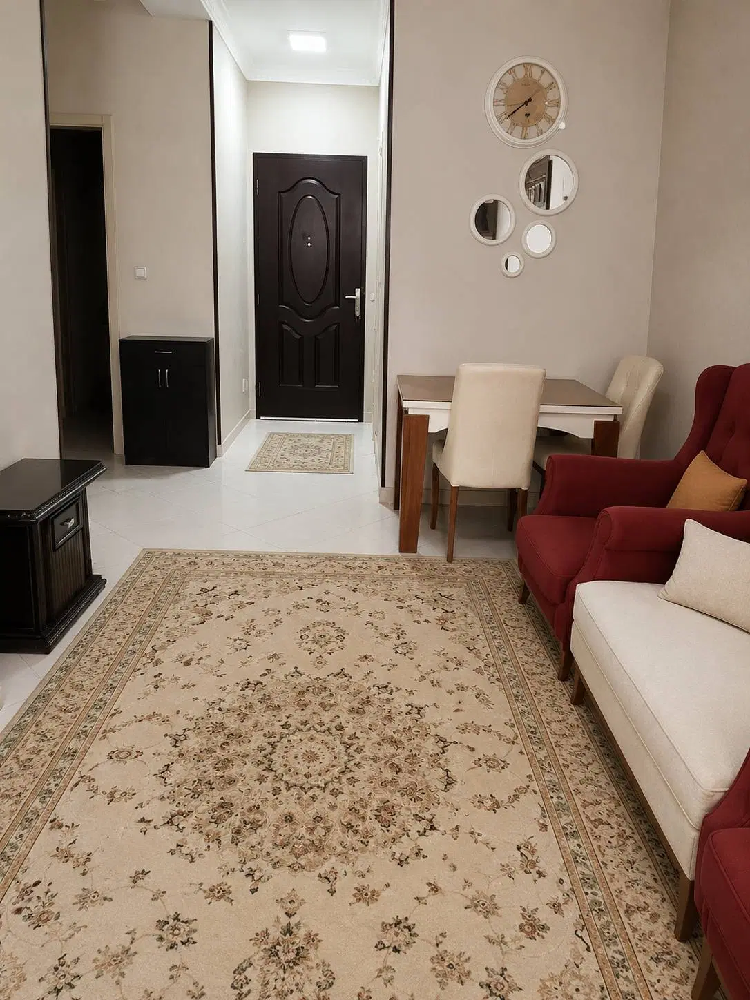 فروش واحد ۹۰ متری فول امکانات