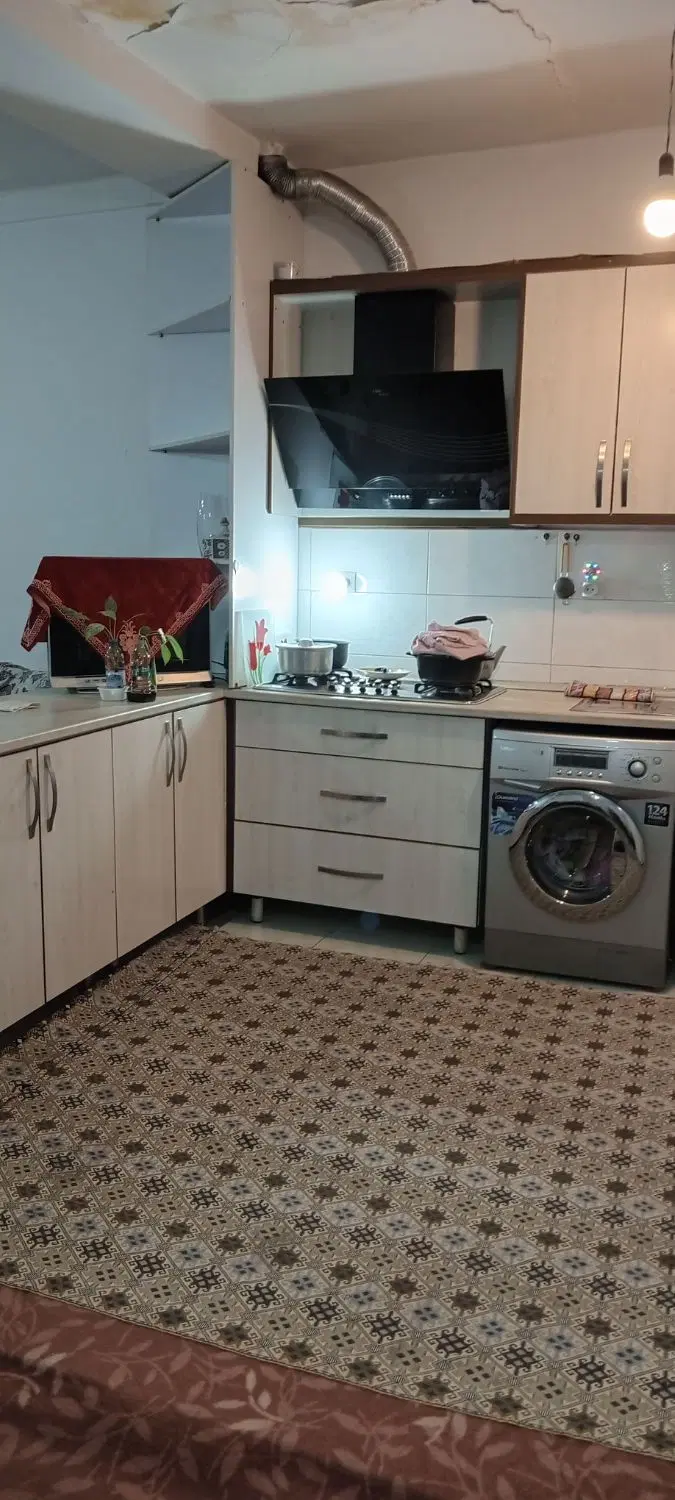 خانه ویلایی ۱۱۰متری واقع در مطهری