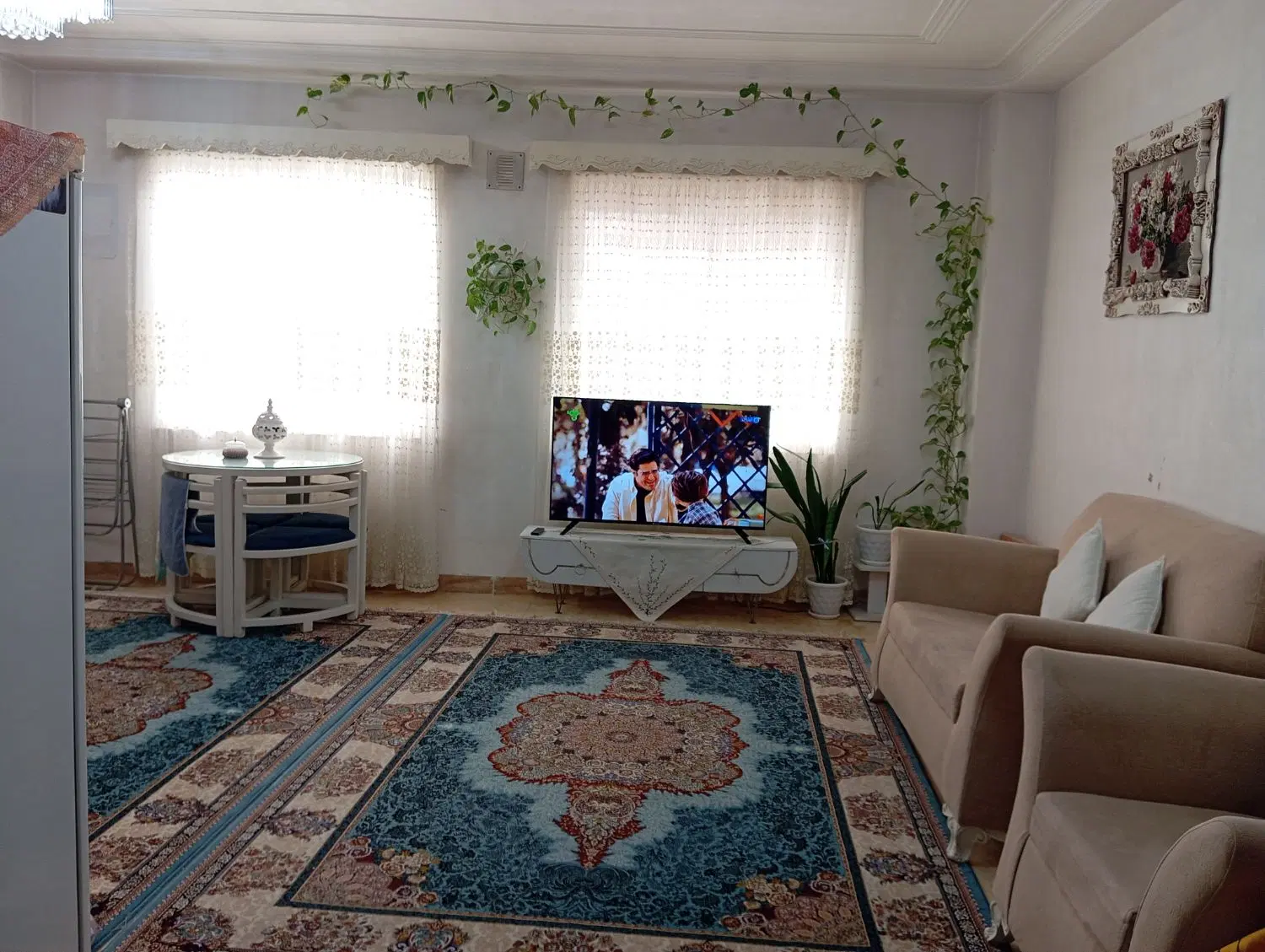 آپارتمان در  سه راه پاستوریزه کوی متحدین