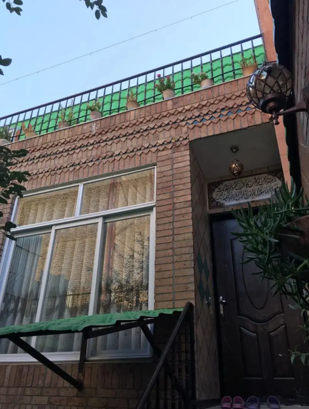 بلوارقرنی. منزل ویلایی  2طبقه مستقل
