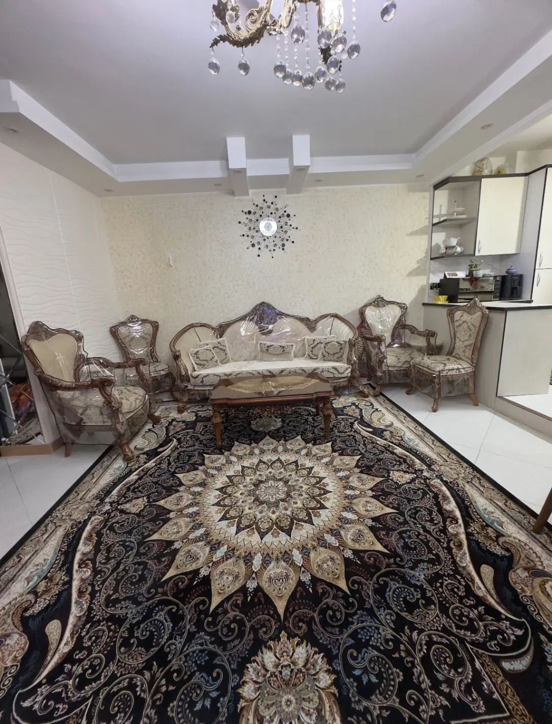آپارتمان ۸۲ متری بسیار خوش نقشه