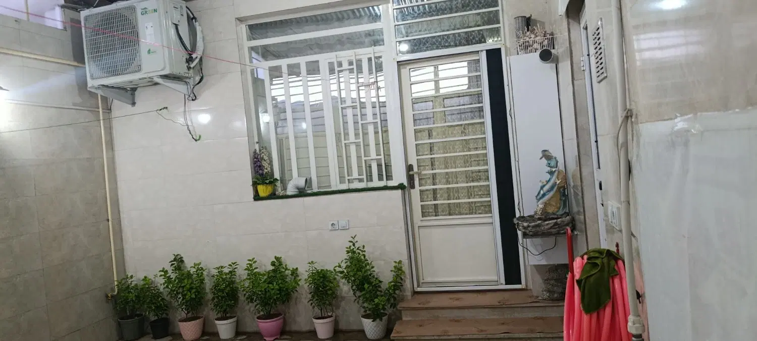 خانه ۸۱متری سند دار ماشین رو