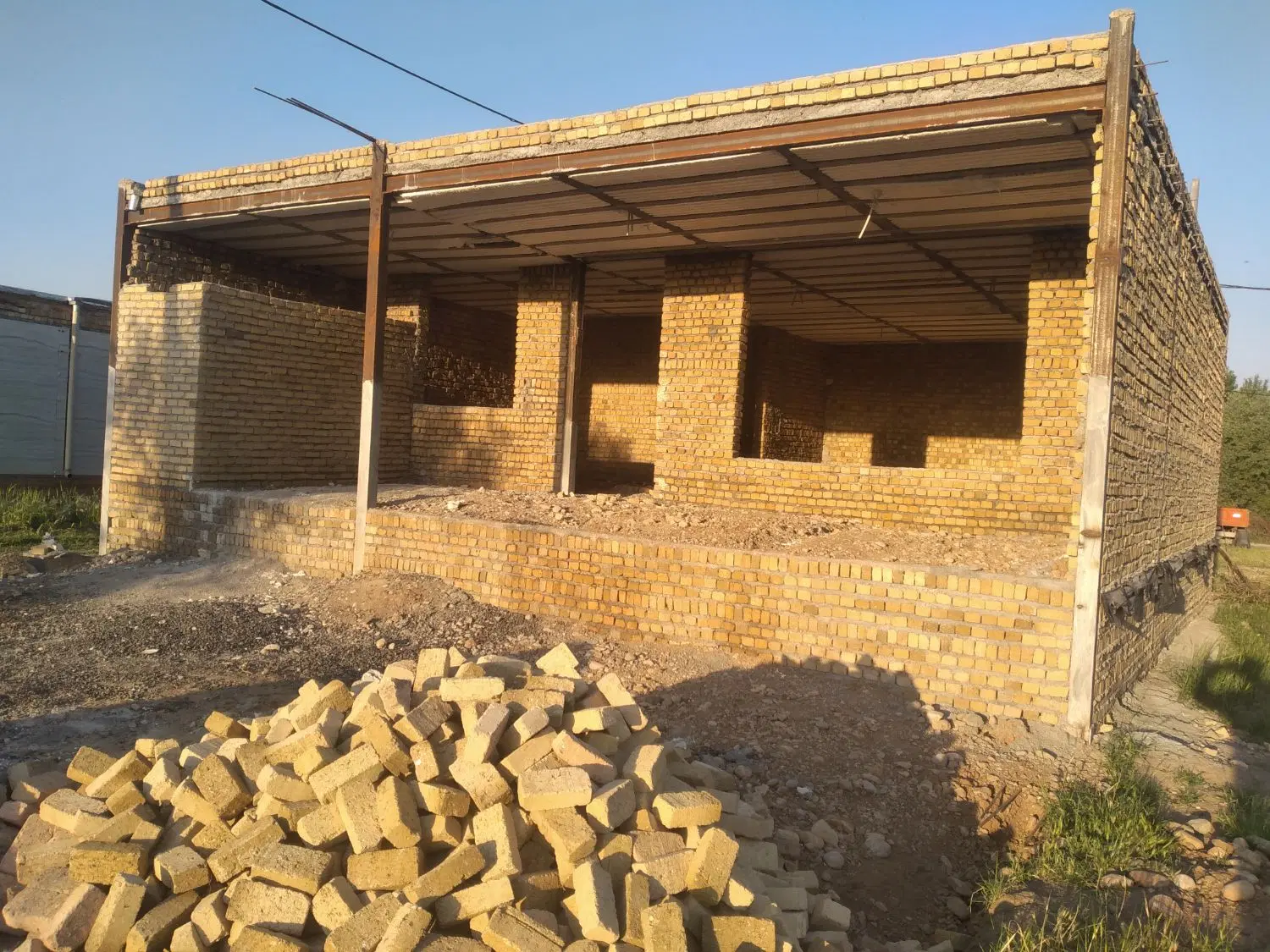 زمین کشاورزی خوش قطعه جلو خیابان اصلی