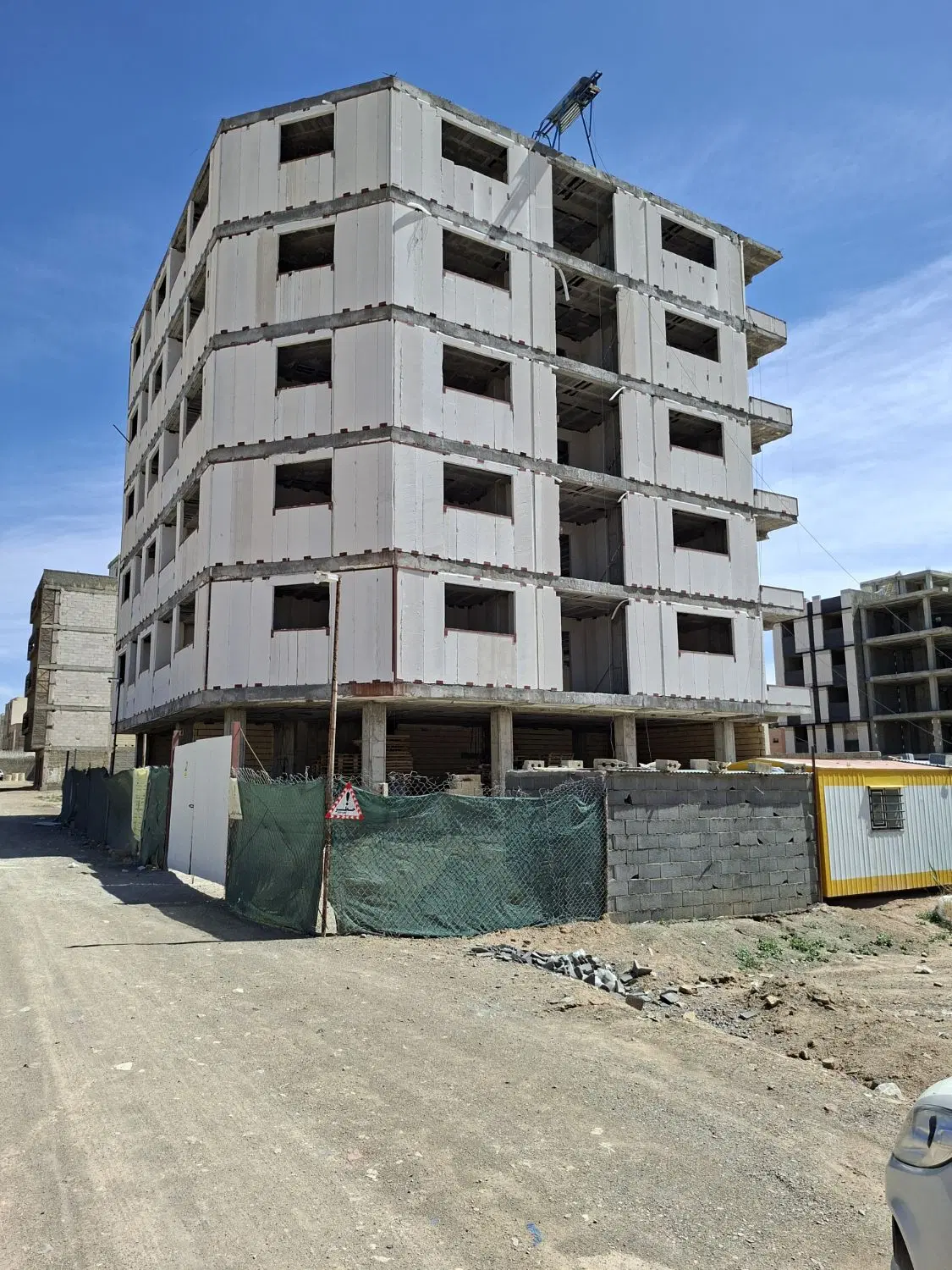 فروش آپارتمان ۱۴۳ متری