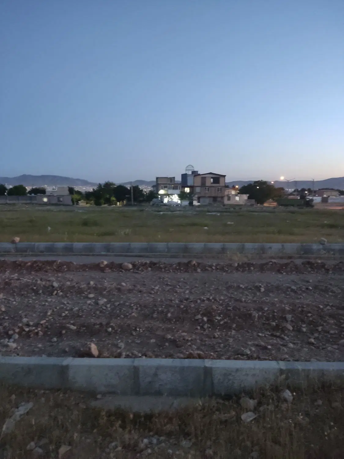 فروش ۲۰۰متر زمین مسکونی در شهرک امید