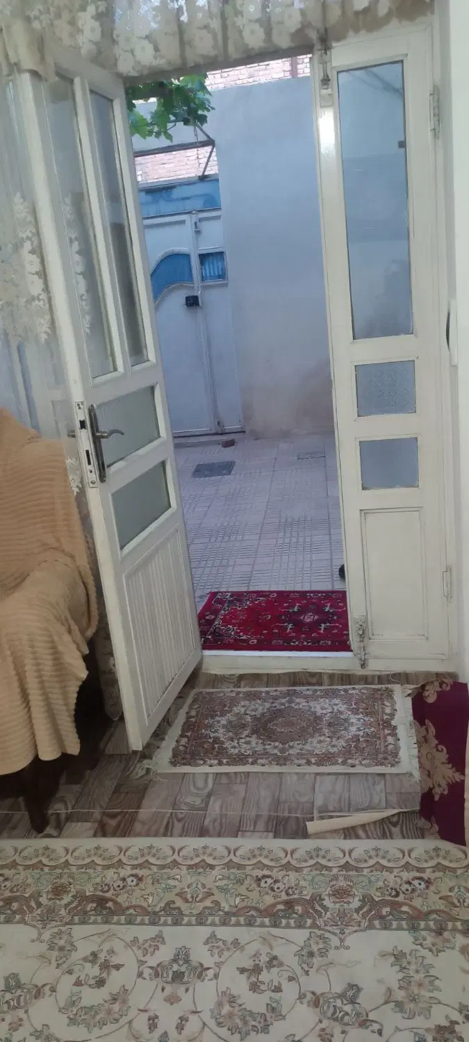 فروش منزل مسکونی در خیابان وحدت کوچه عسگری