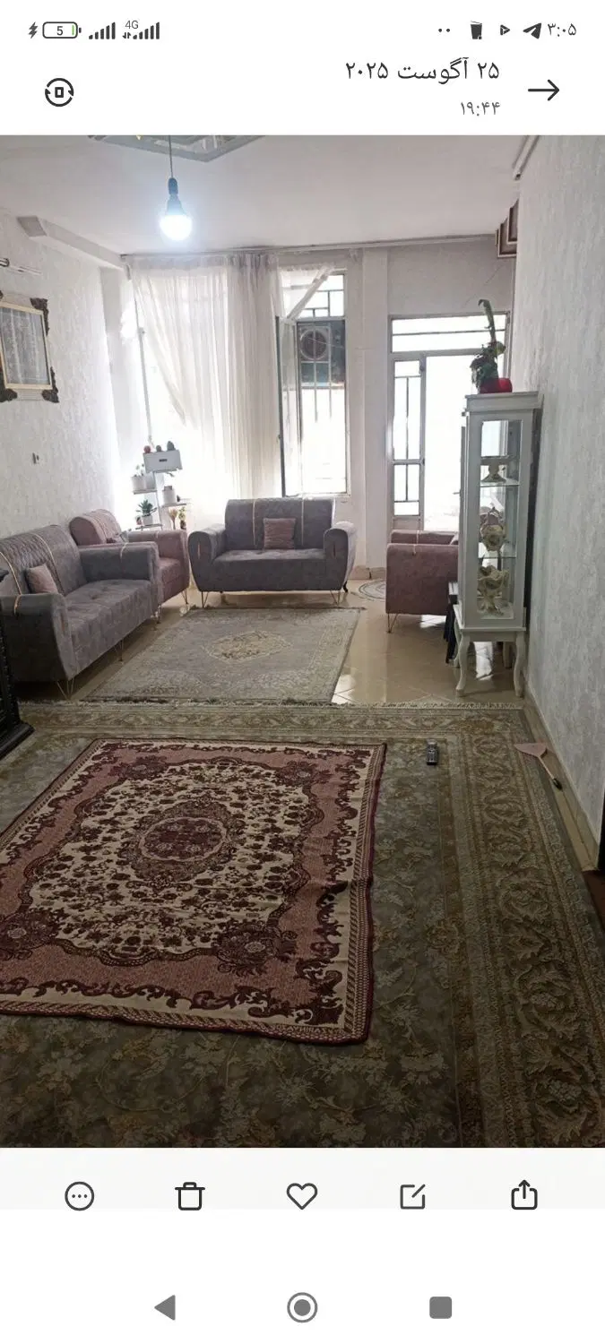 آپارتمان طبقه همکف با پارکینگ و حیاط جنوبی