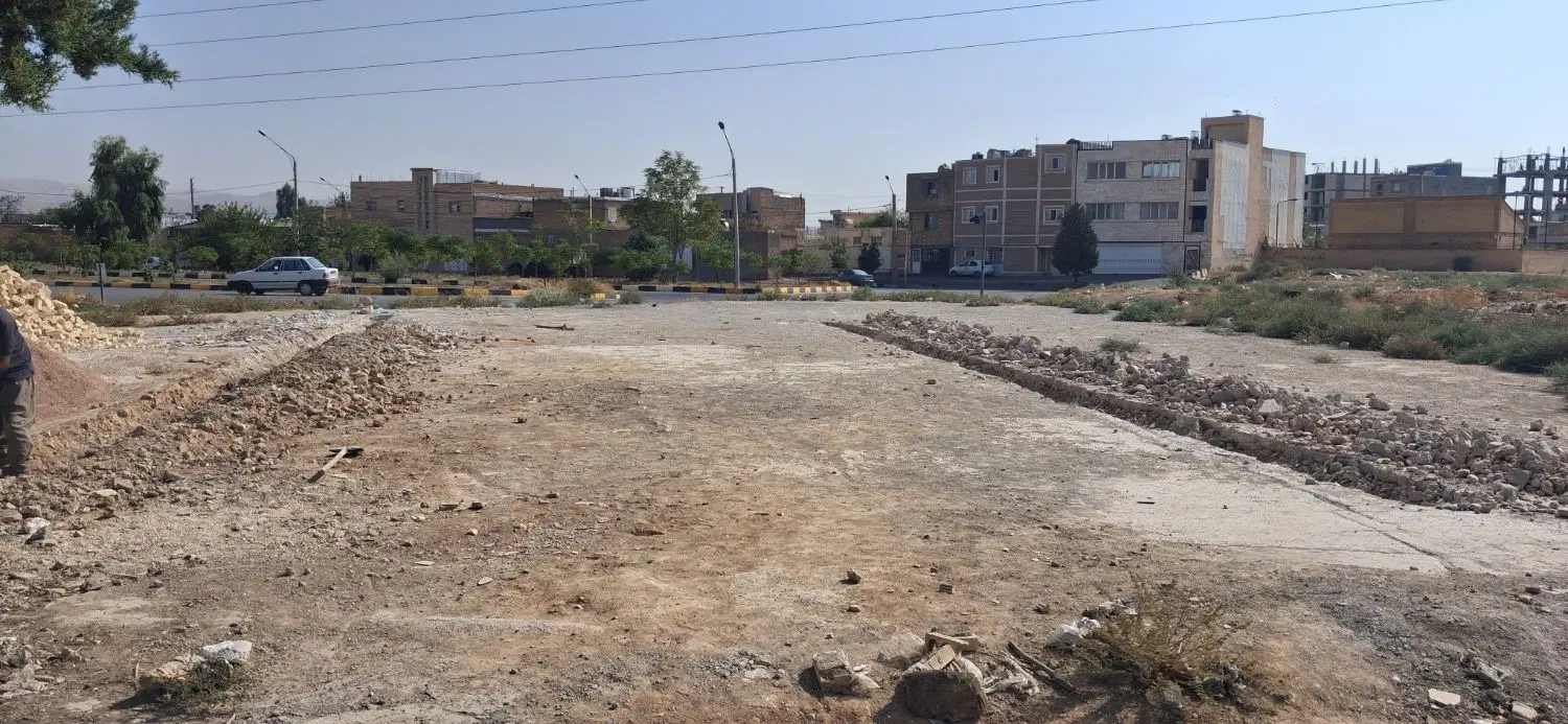 زمین مسکونی ۲۰۰ متری شهرک گلها