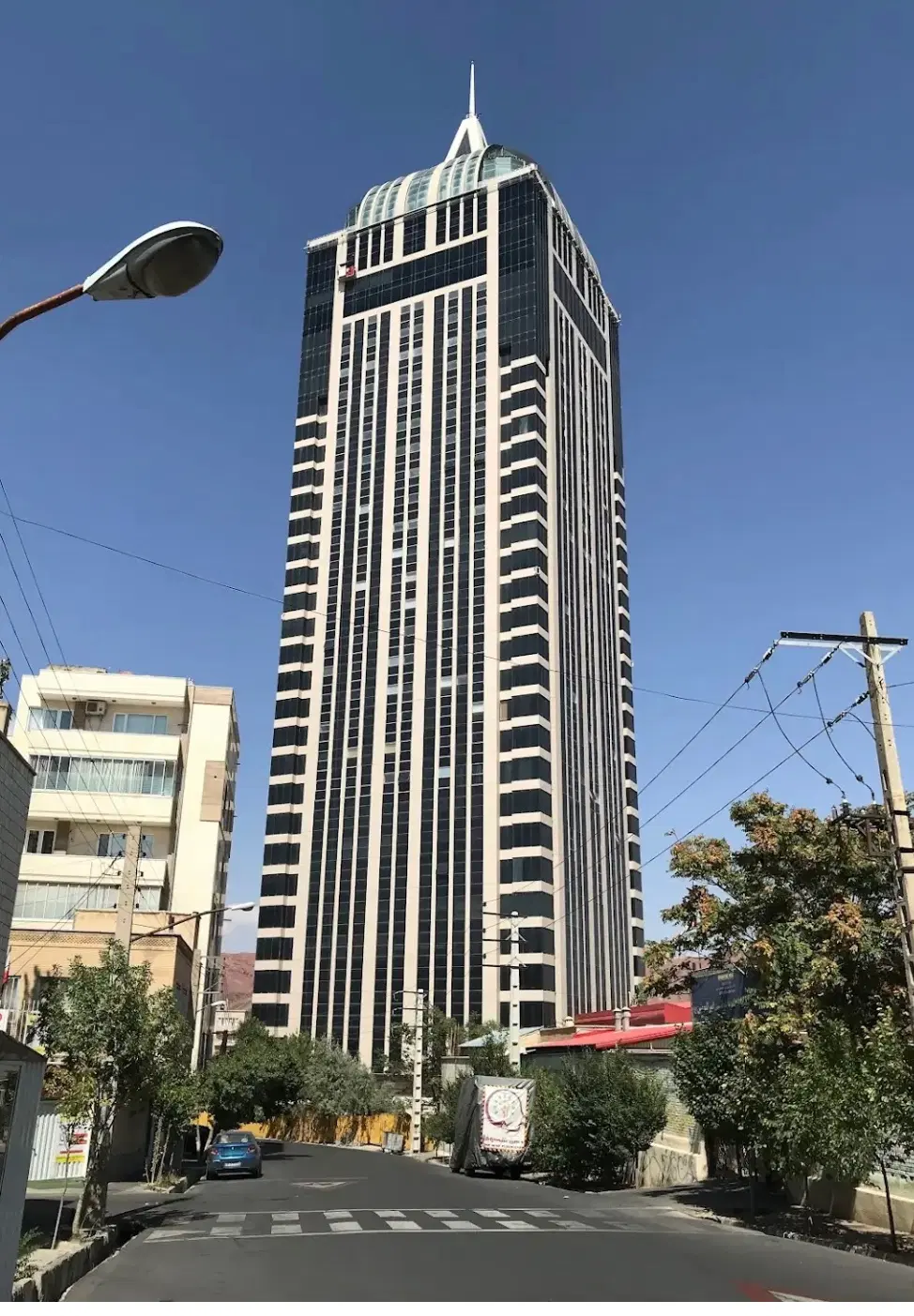 معاوضه اپارتمان با زمین در کوی زیتون