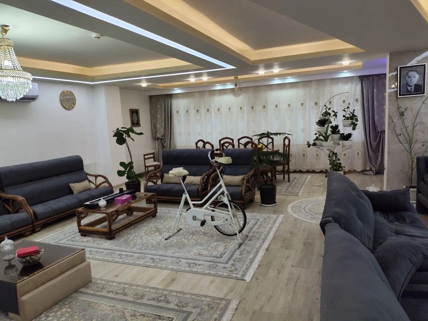 اپارتمان رز۲خیابان امین خیابان الفت۲