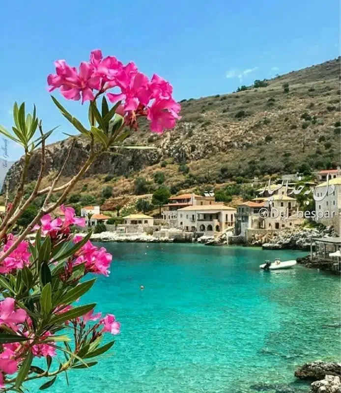 ویلا باغ با استخر سر پوشیده