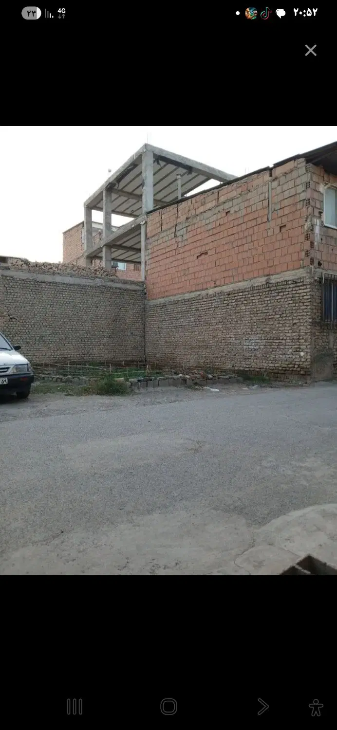 زمین چناران