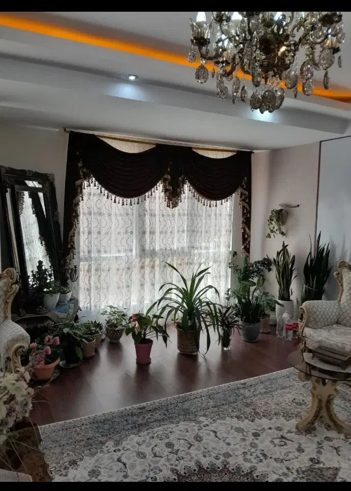 ۱۵۲ متر رو به نما _ سه خواب