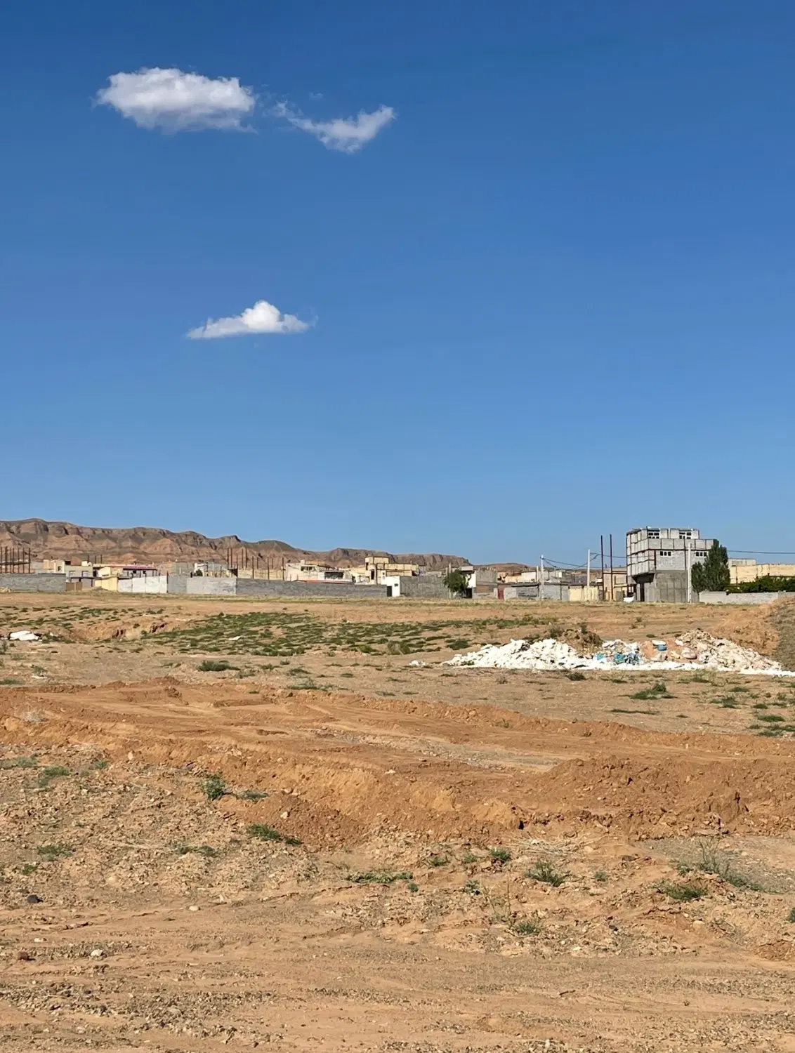 زمین مسکونی تبریز  ۲۵۰ متر زیر قیمت کل منظقه