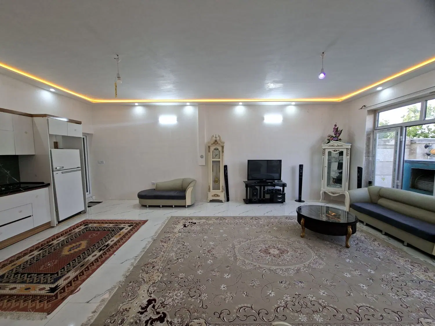 اجاره ، باغ ویلا ، استخر داخل ، ۲ خواب