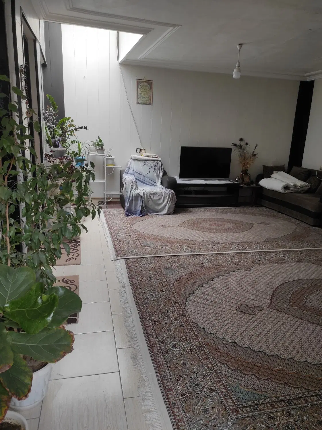 خانه مسکونی استاد شهریار کوی 19
