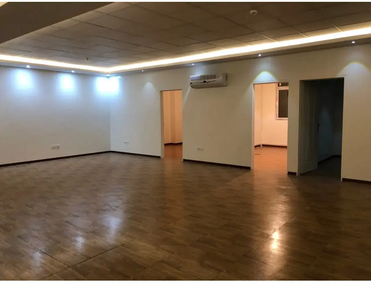 واحد اداری ۱۴۰ متری خیابان پیروزی