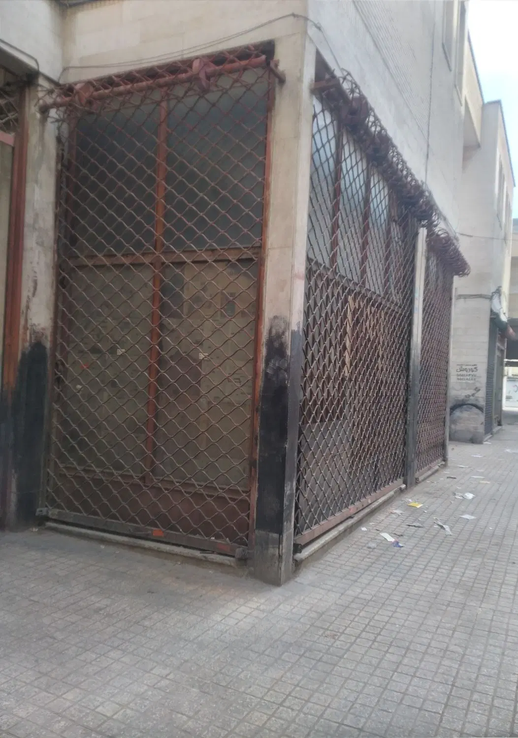 مغازه ۴۲ متری در شهرک صنعتی چهاردانگه