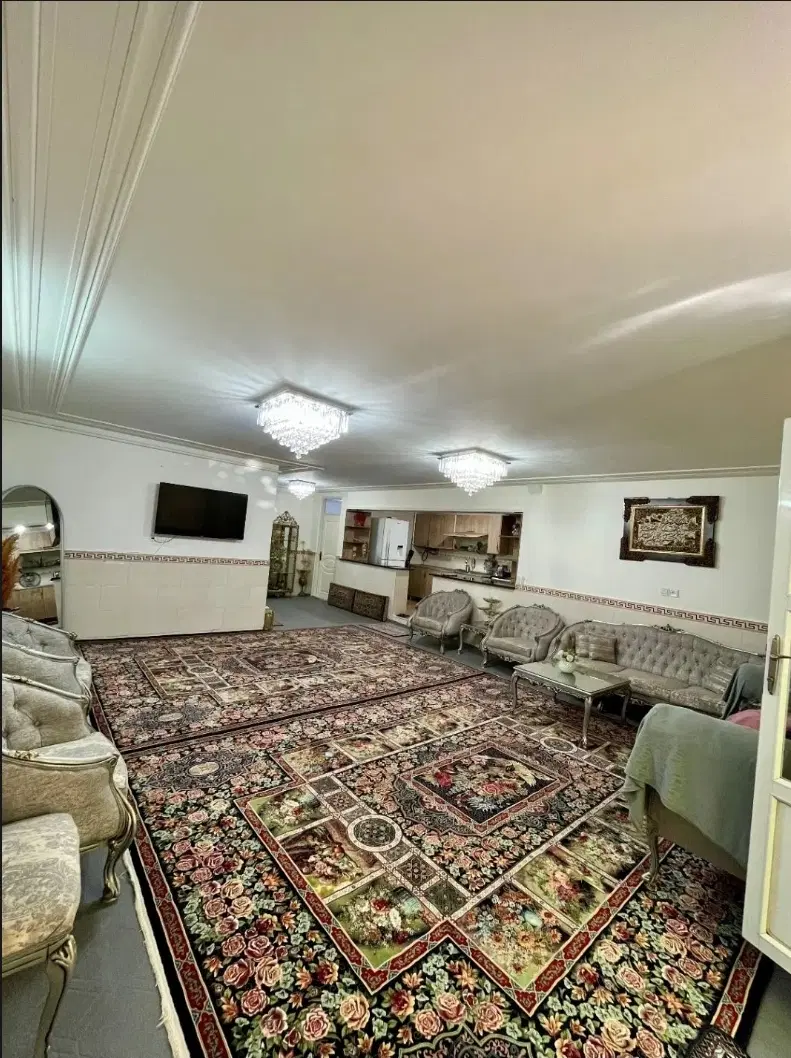 فروش خانه نانوایان فاز یک